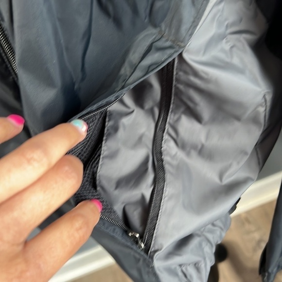 Columbia Mens 2X Windbreaker Jacket Blk/Gray Nylon Hooded Mesh Lining Activewear - Picture 5 of 6